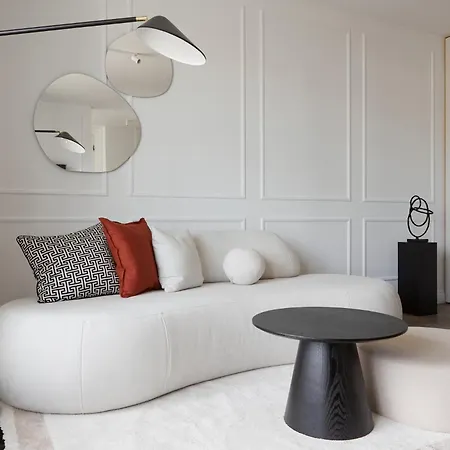 Flatbook-city Center Prestige Residences Rivus With Gym & Sauna Apartamento